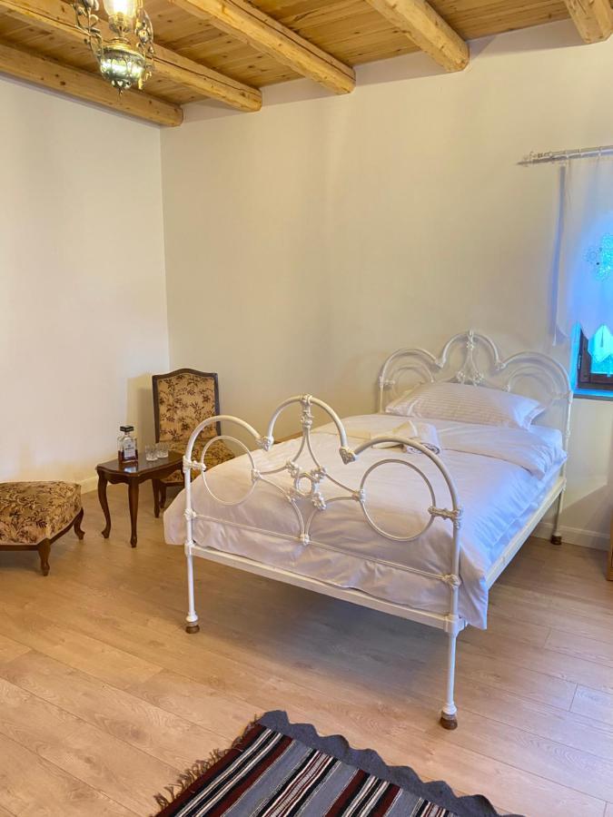Hotel Kaso Ervehe Përmet 外观 照片